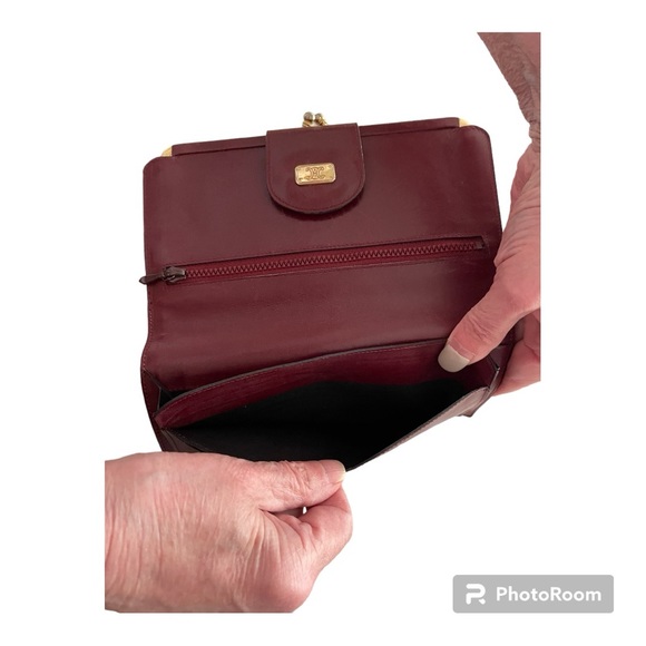 Celine Vintage Triomphe Kisslock Wallet Suede with Leather accents. EUC - Picture 10 of 12